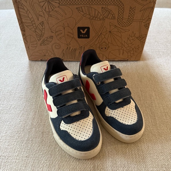 Veja Other - NIB Veja V-10 Small Leather Sneakers Pure Pekin Nautico